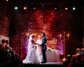 Wedding ceremony by Duke Photography